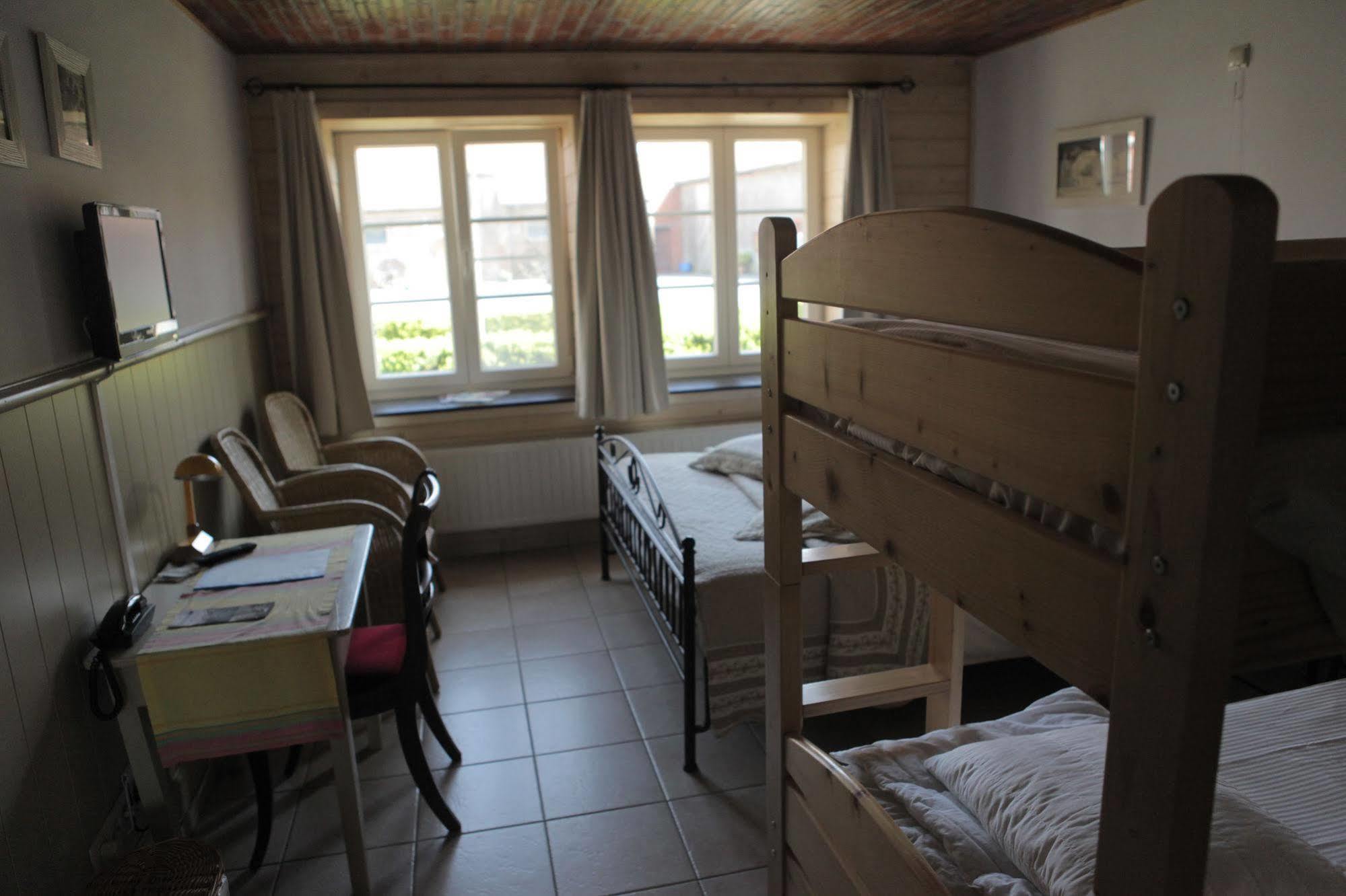 Gasthof Schraevenacker Vleteren ภายนอก รูปภาพ